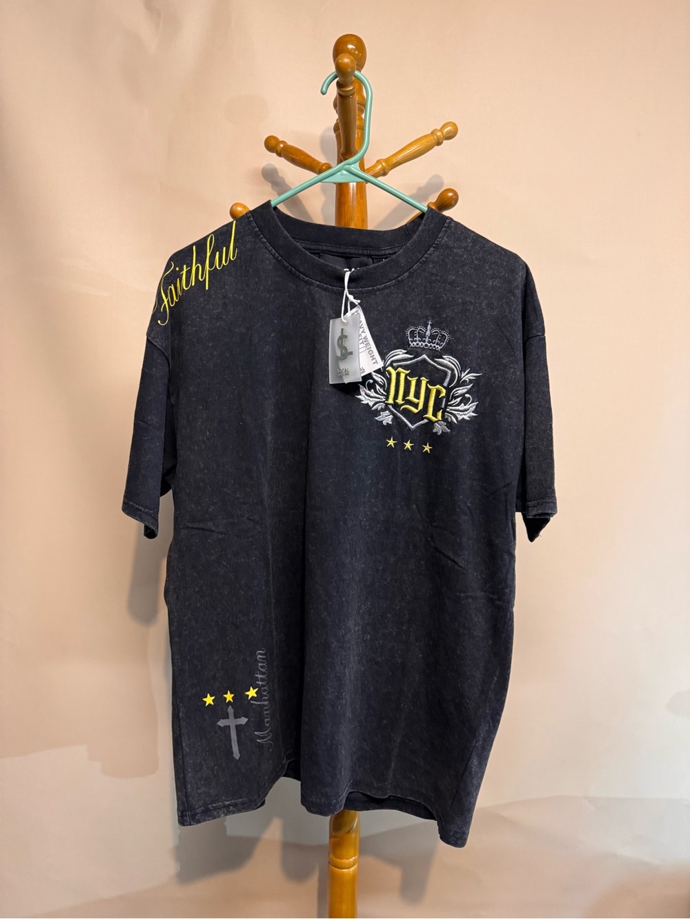 Men’s Local Static NYC Embroidered T Shirt Size Medium New with Tags